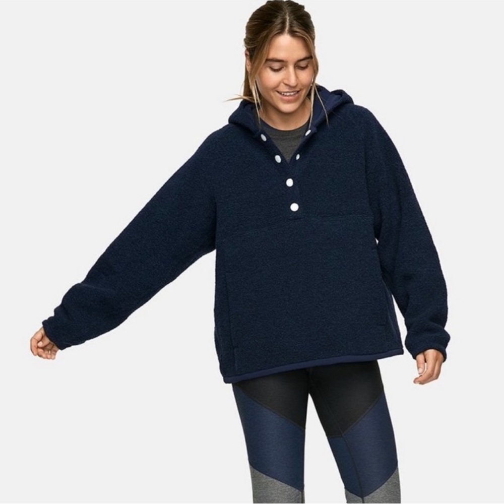 OV ✨ Megafleece in Navy